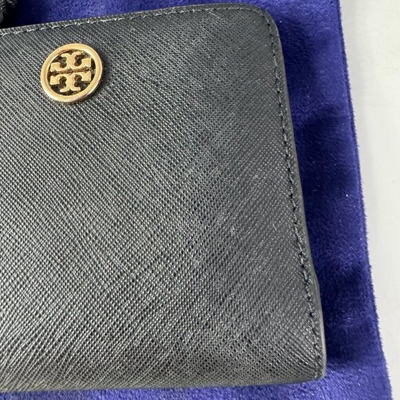 NWOT Tory Burch Robinson Bi-Fold Leather Wallet in Black - Picture 3 of 15